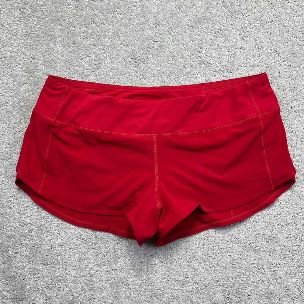 Lululemon Speed Up Short Womens Size 10 Red Low Rise Lined 2.5 Inseam Activewear